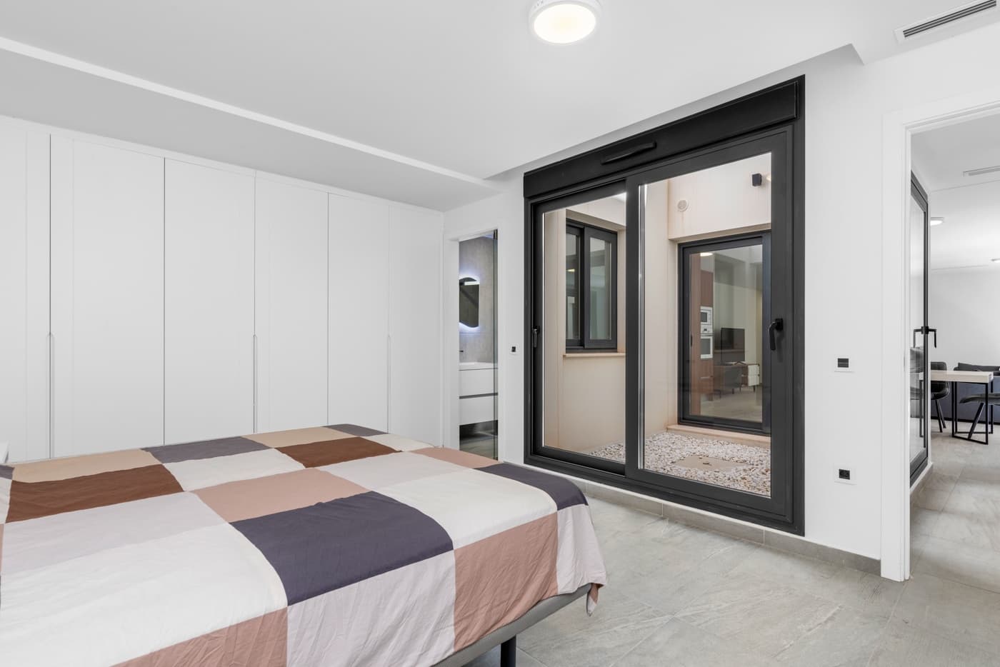 Vrijstaande Villa met 5 slaapkamers in San Miguel de Salinas - 34