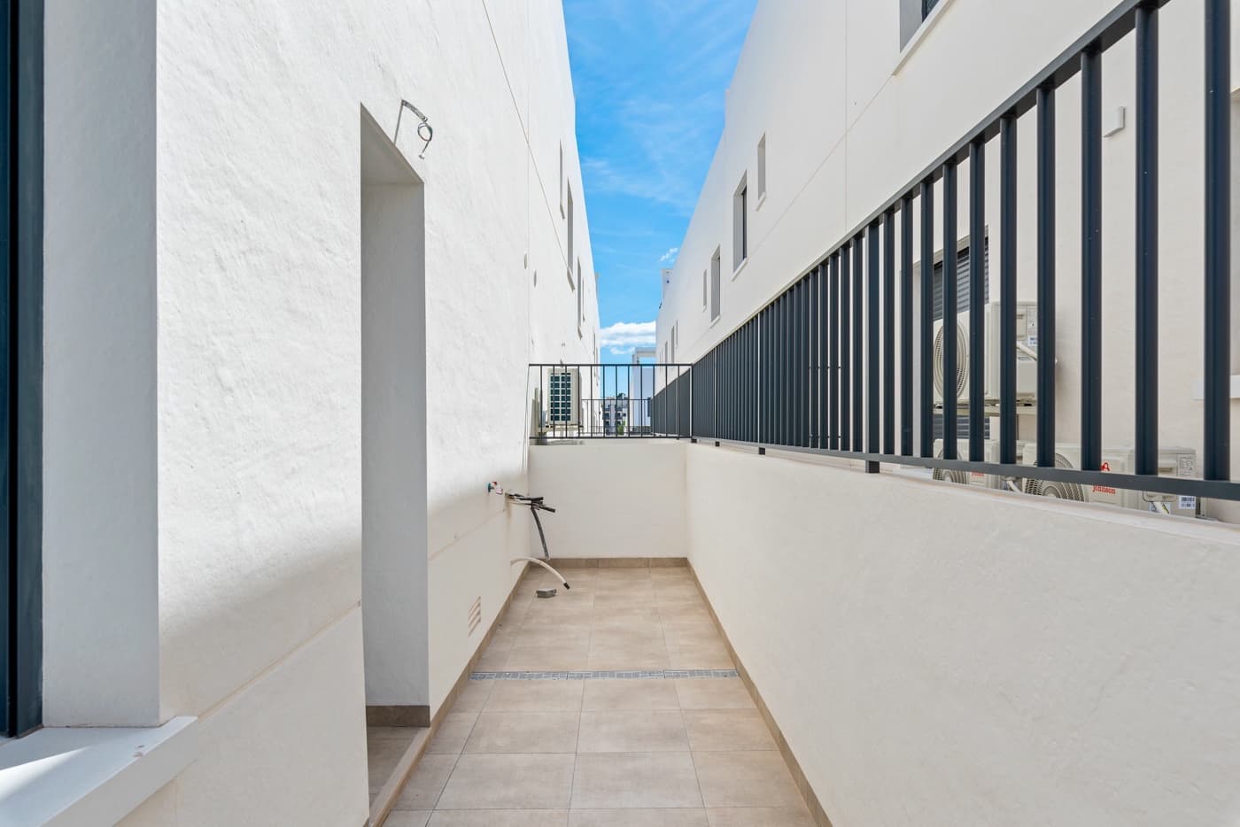 Apartamento Planta Media de 2 dormitorios en San Miguel de Salinas - 20