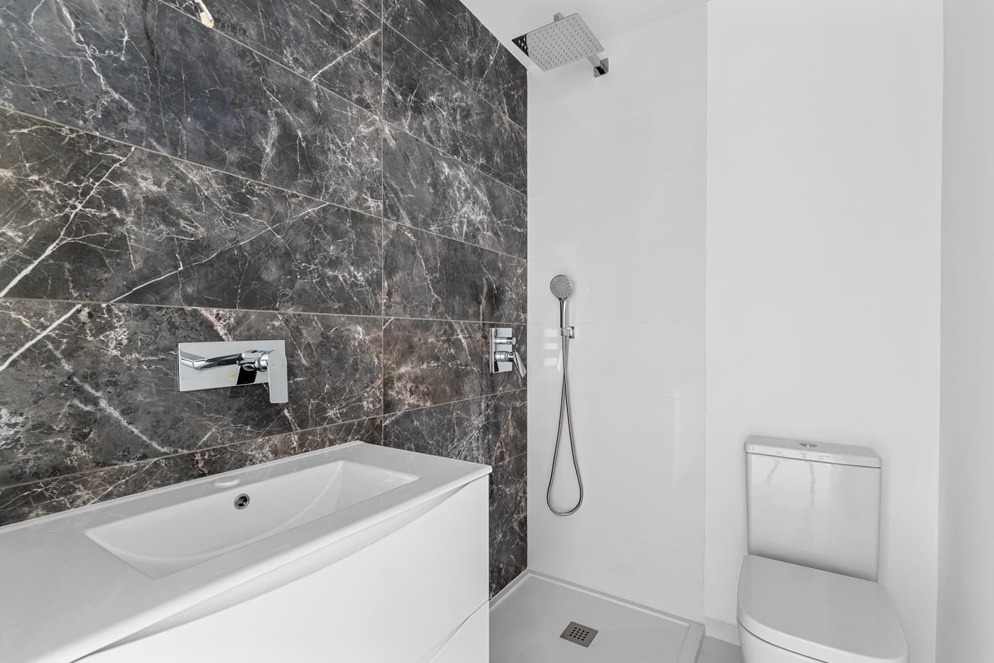 Apartamento Planta Media de 2 dormitorios en San Miguel de Salinas - 14