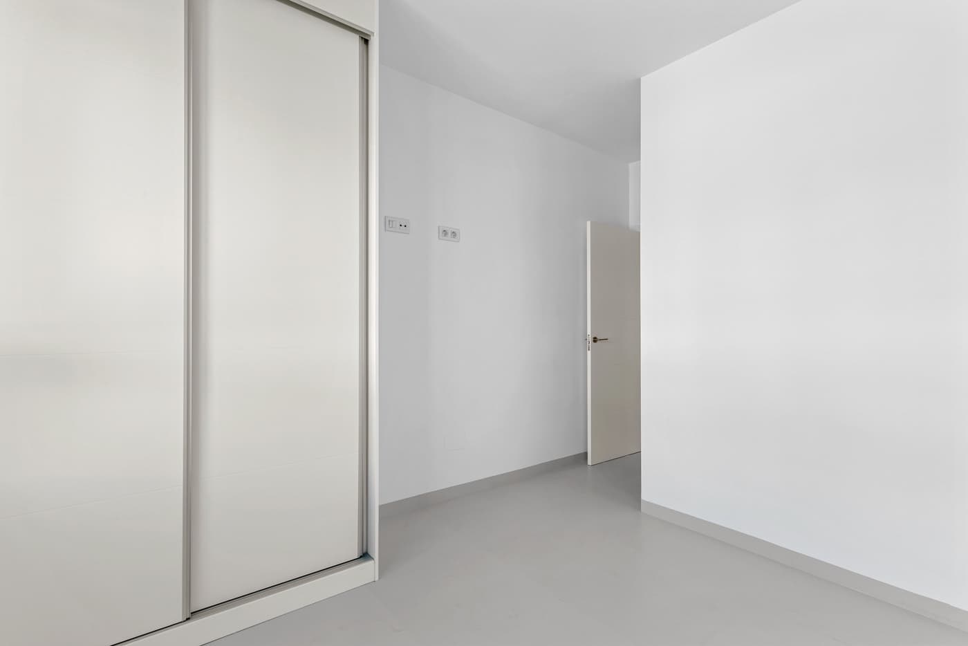 Apartamento Planta Media de 2 dormitorios en San Miguel de Salinas - 18