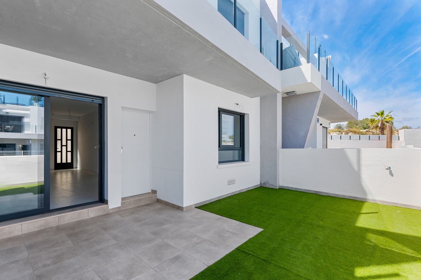 Apartamento Planta Media de 2 dormitorios en San Miguel de Salinas - 4