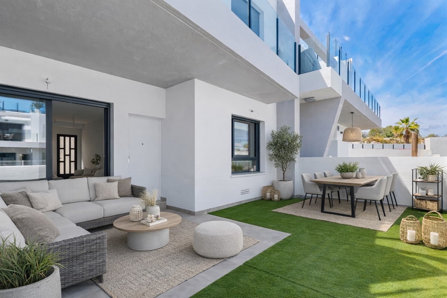 Apartamento Planta Media de 2 dormitorios en San Miguel de Salinas - 1
