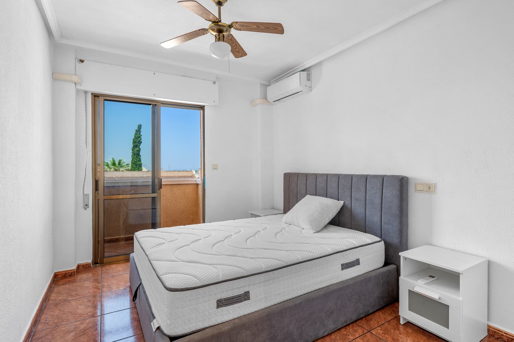 Apartamento Planta Media de 3 dormitorios en Benijofar - 16