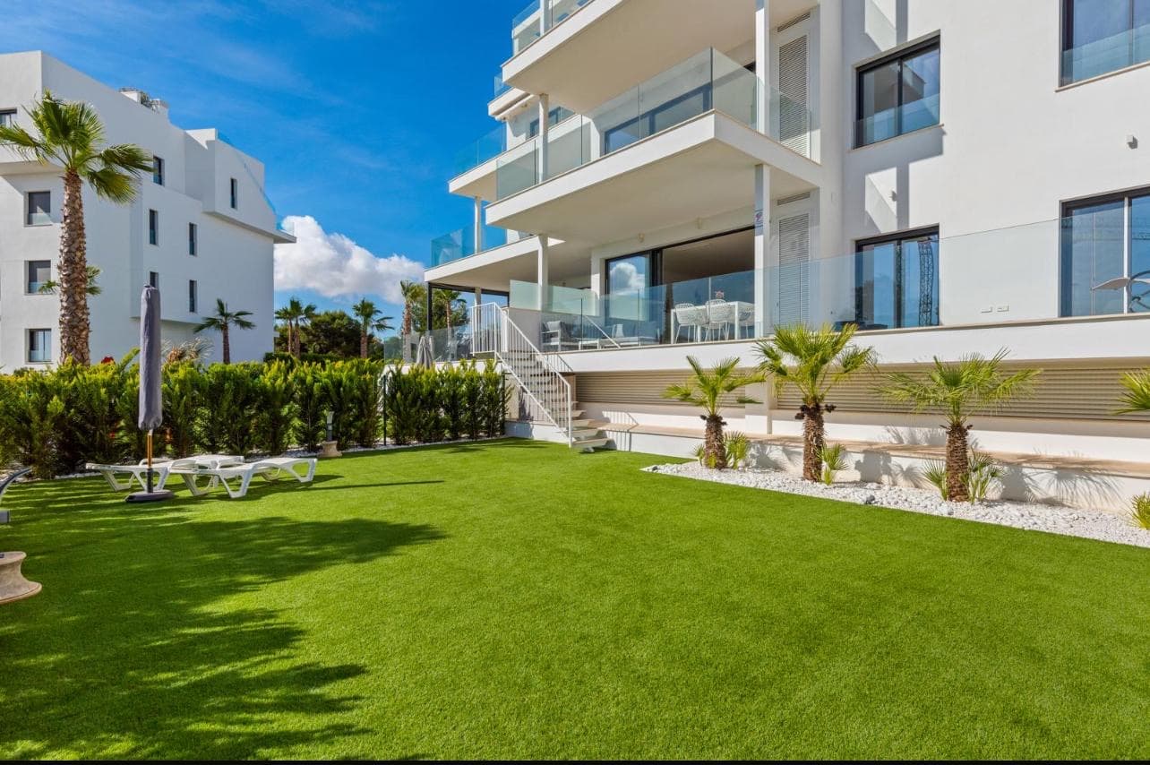 Apartamento Planta Media de 2 dormitorios en Orihuela Costa - 21