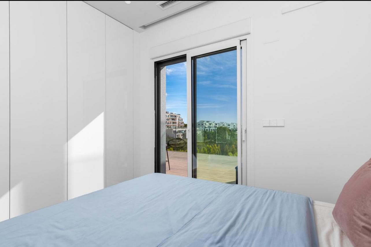 Apartamento Planta Media de 2 dormitorios en Orihuela Costa - 12