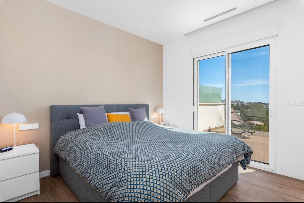 Apartamento Planta Media de 2 dormitorios en Orihuela Costa - 15
