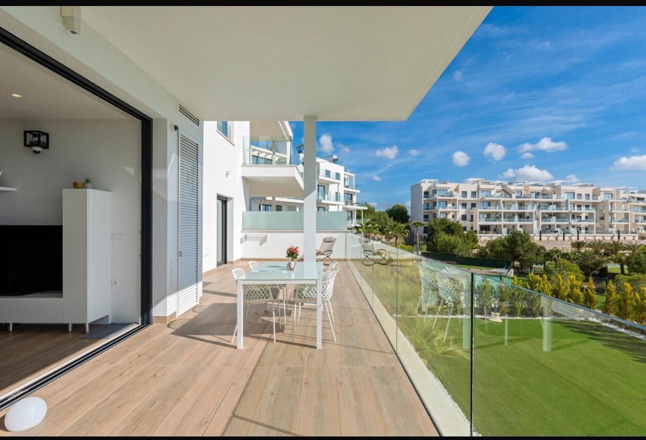 Apartamento Planta Media de 2 dormitorios en Orihuela Costa - 20