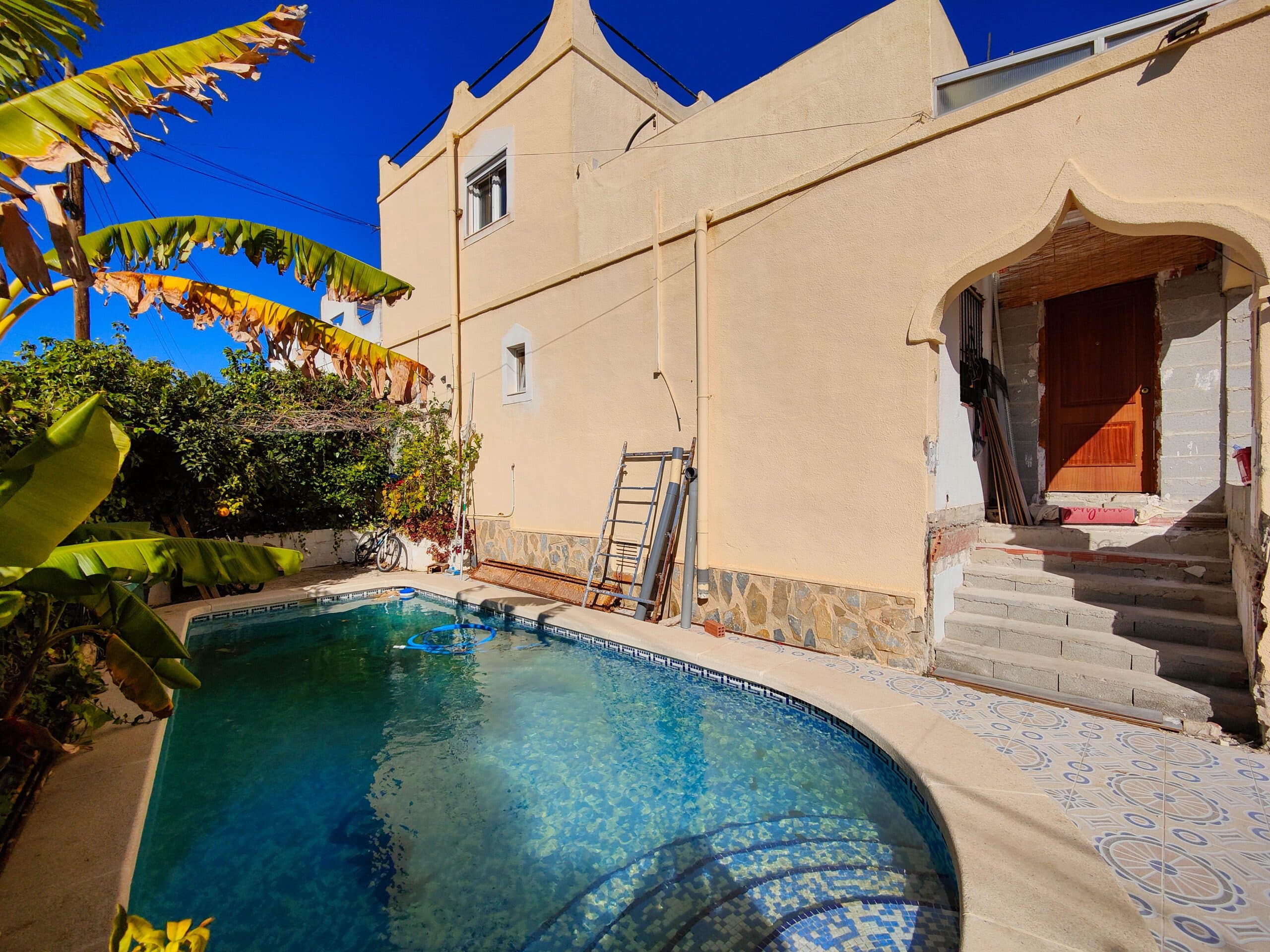 Vrijstaande Villa met 4 slaapkamers in San Miguel de Salinas - 6