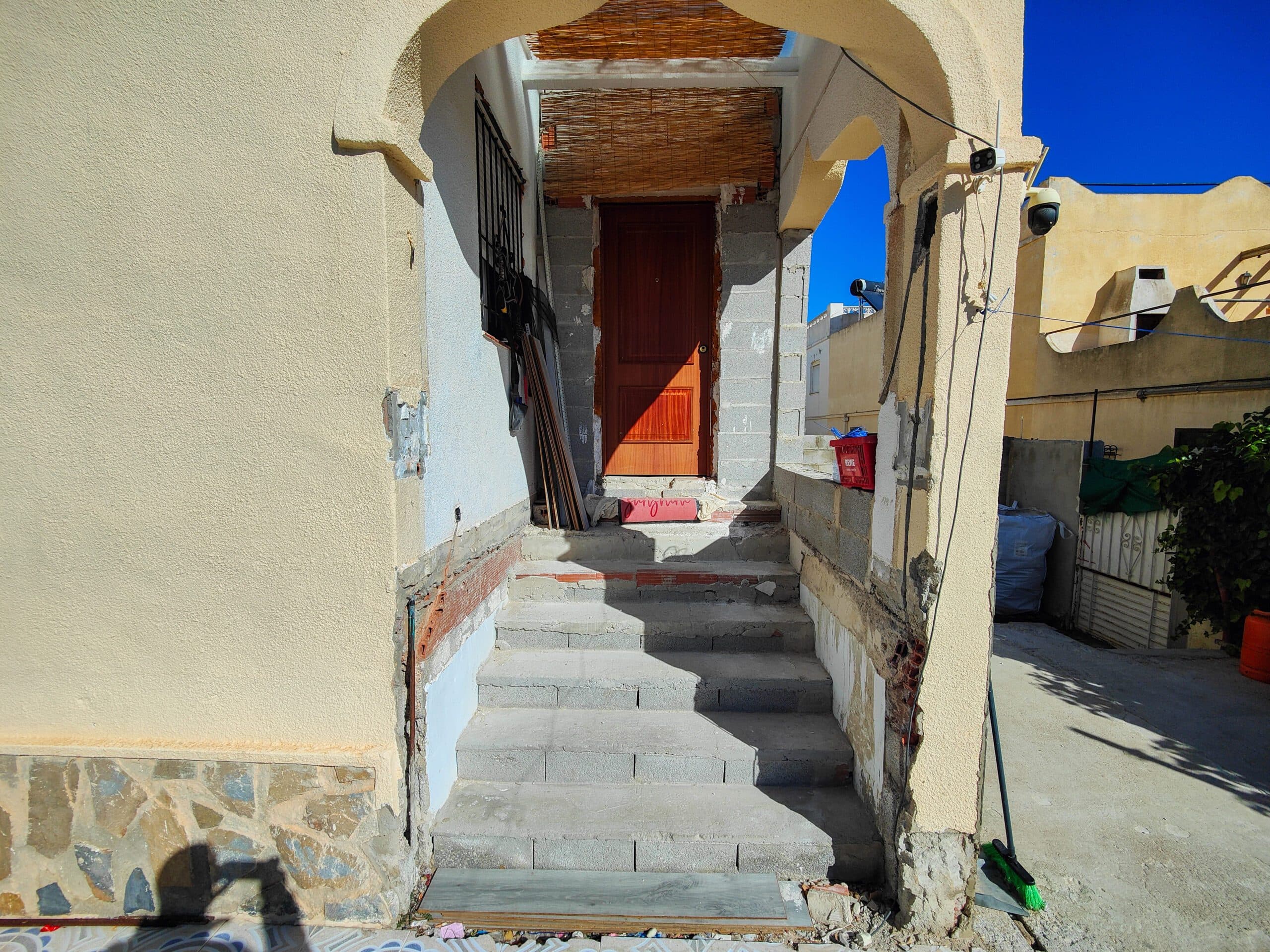 Vrijstaande Villa met 4 slaapkamers in San Miguel de Salinas - 14