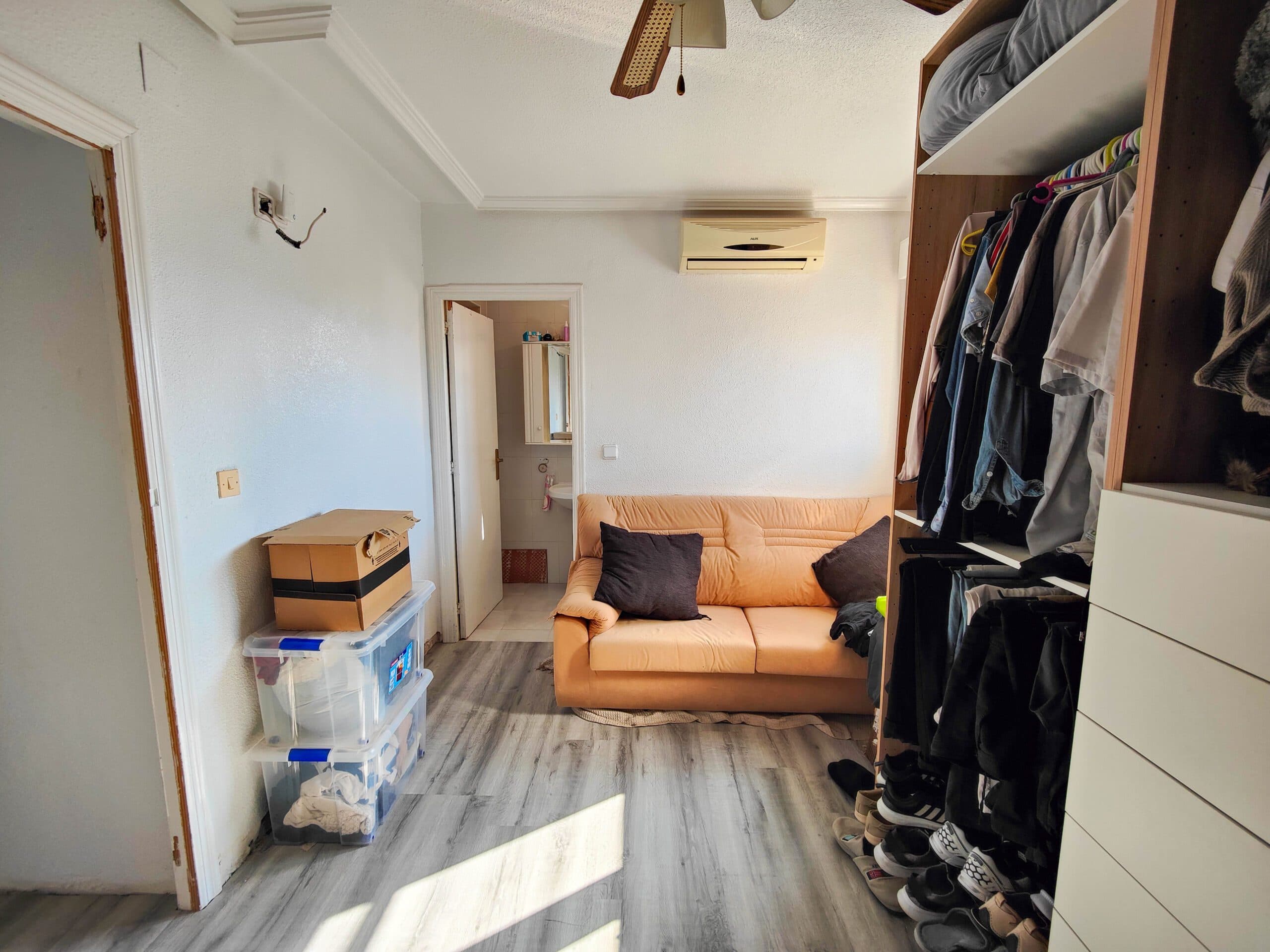 Vrijstaande Villa met 4 slaapkamers in San Miguel de Salinas - 36