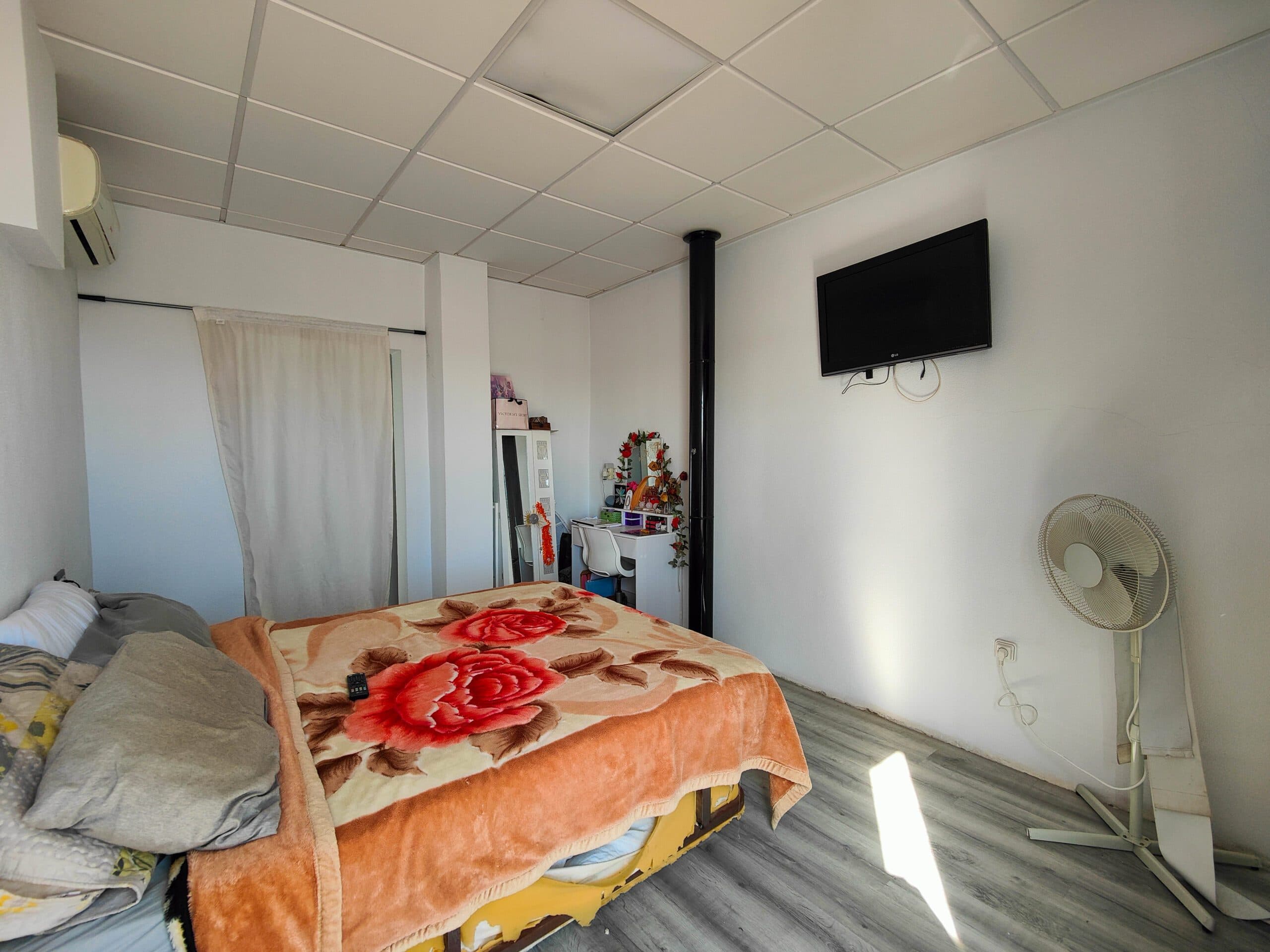 Vrijstaande Villa met 4 slaapkamers in San Miguel de Salinas - 38