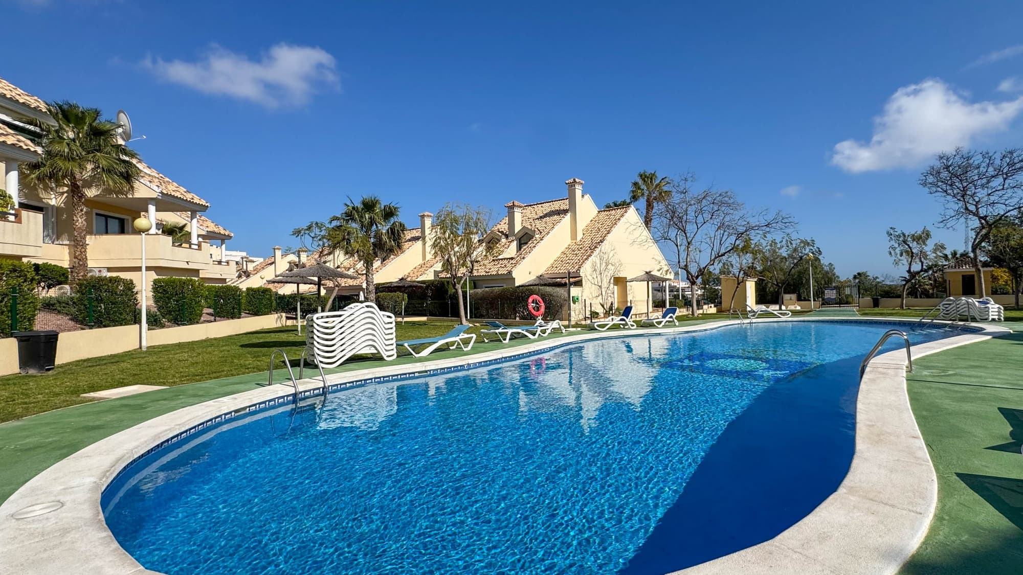 Tussenverdieping Appartement met 2 slaapkamers in Orihuela Costa - 24