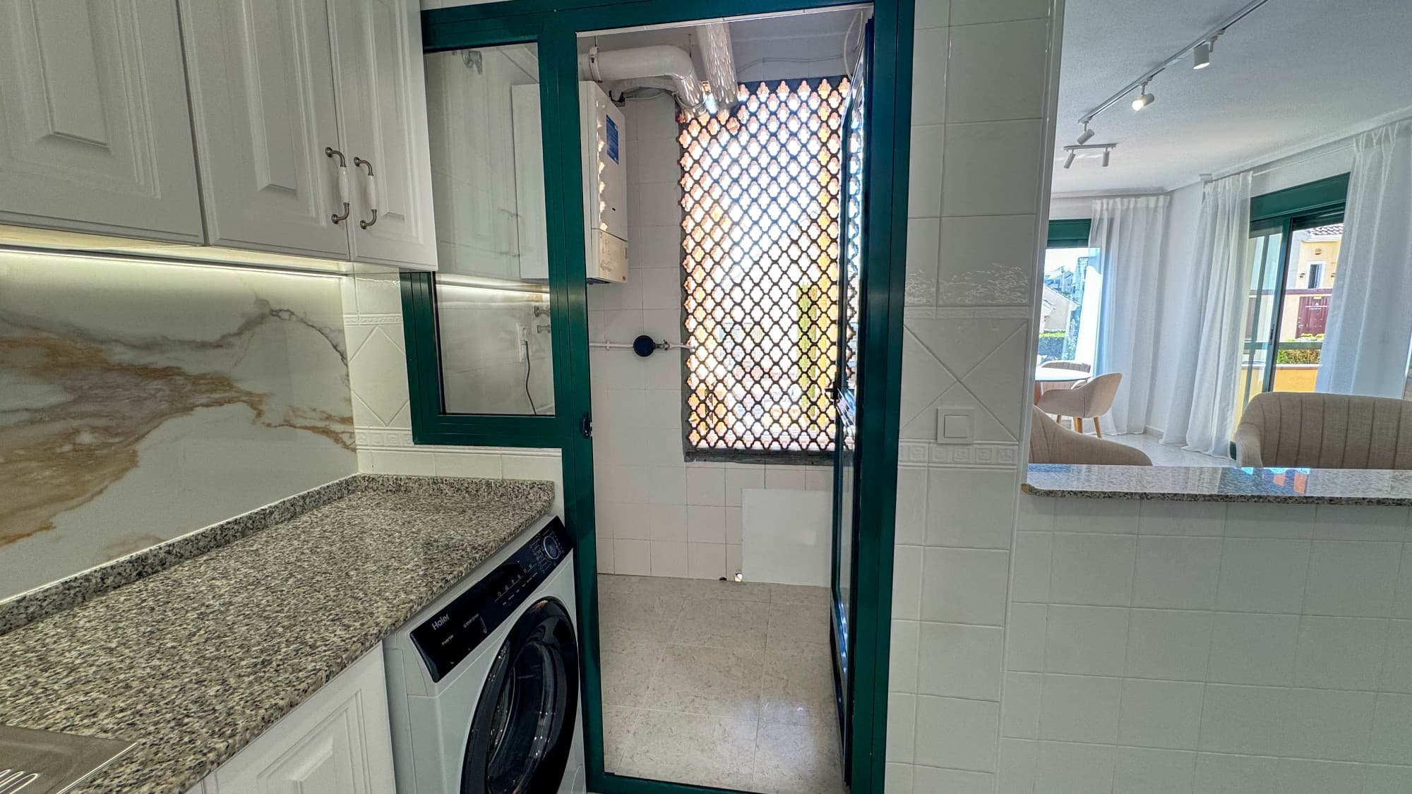 Tussenverdieping Appartement met 2 slaapkamers in Orihuela Costa - 10
