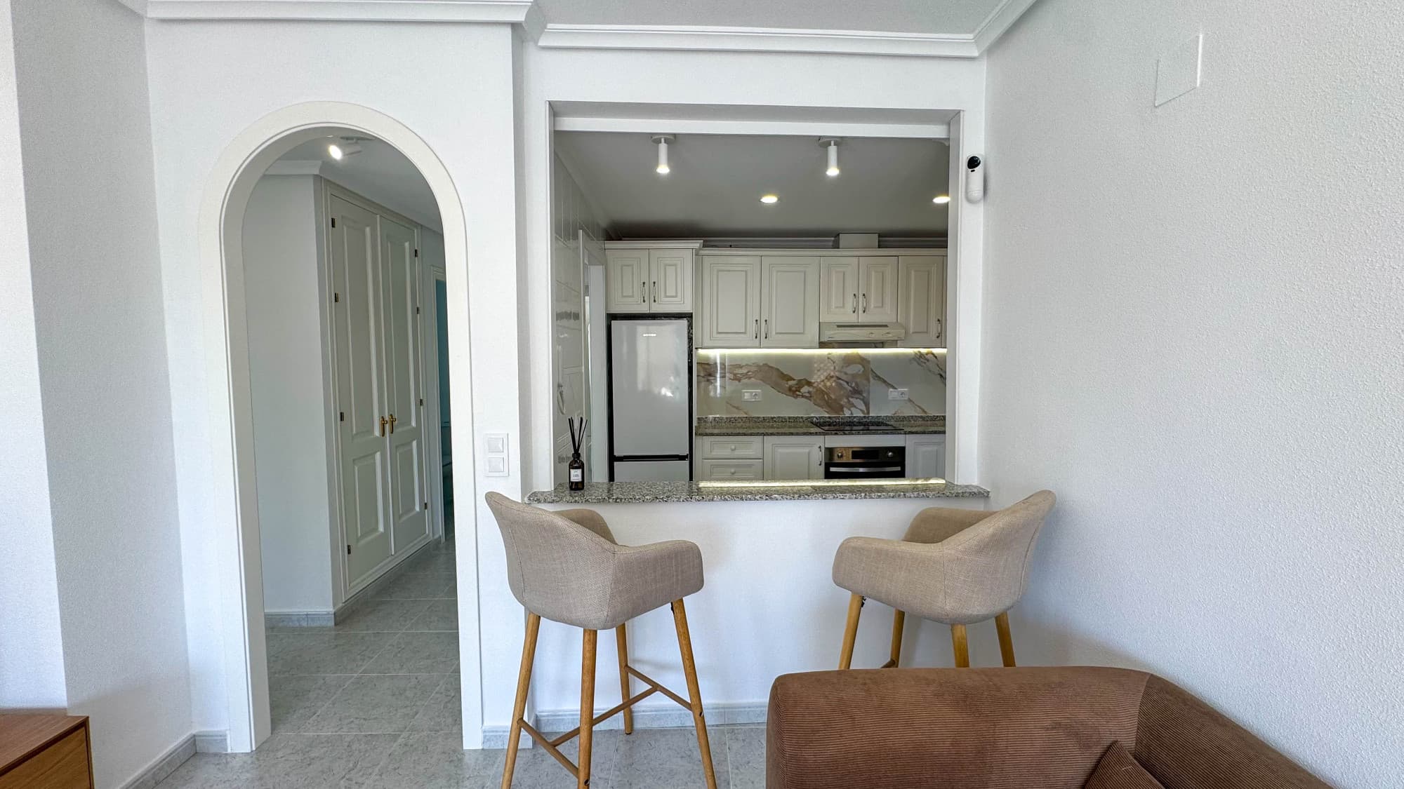 Tussenverdieping Appartement met 2 slaapkamers in Orihuela Costa - 8