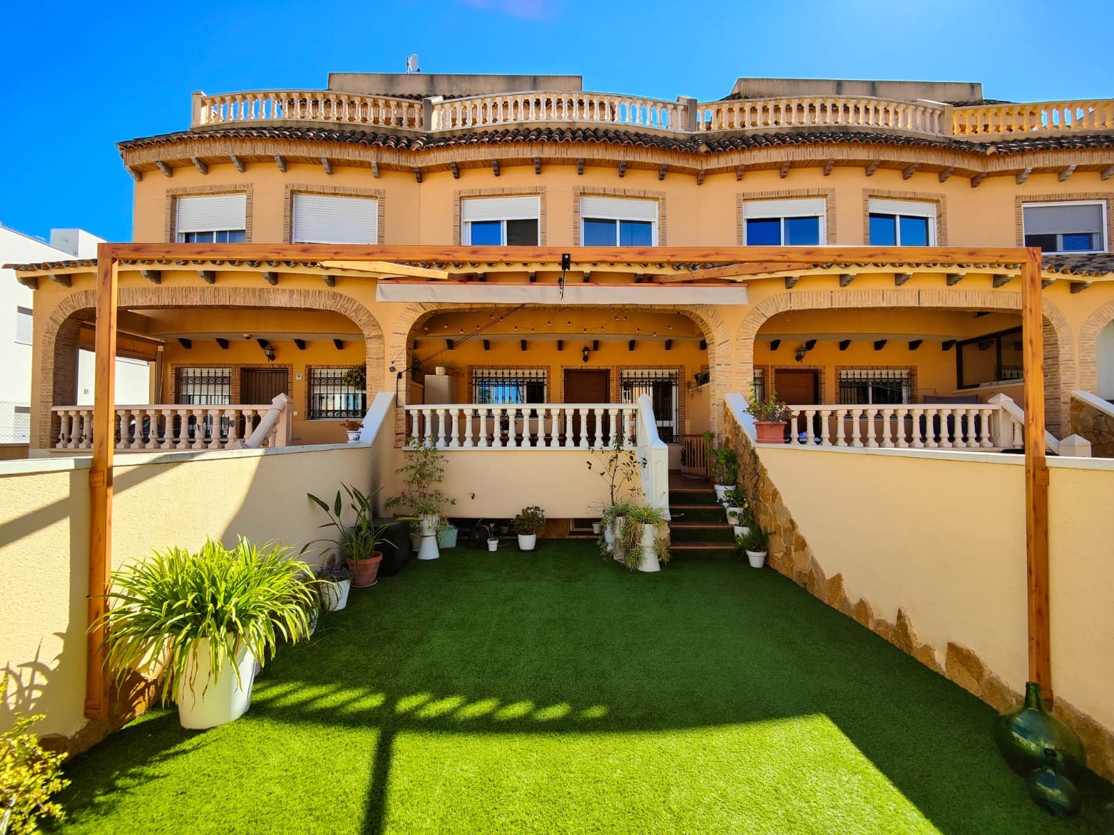 3 bed Townhouse in Guardamar del Segura - 2
