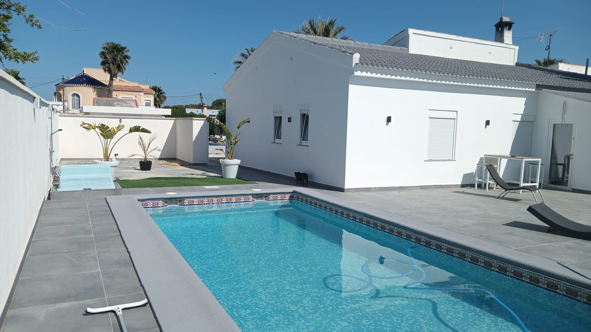 4 bed Detached Villa in Cabo Roig - 11