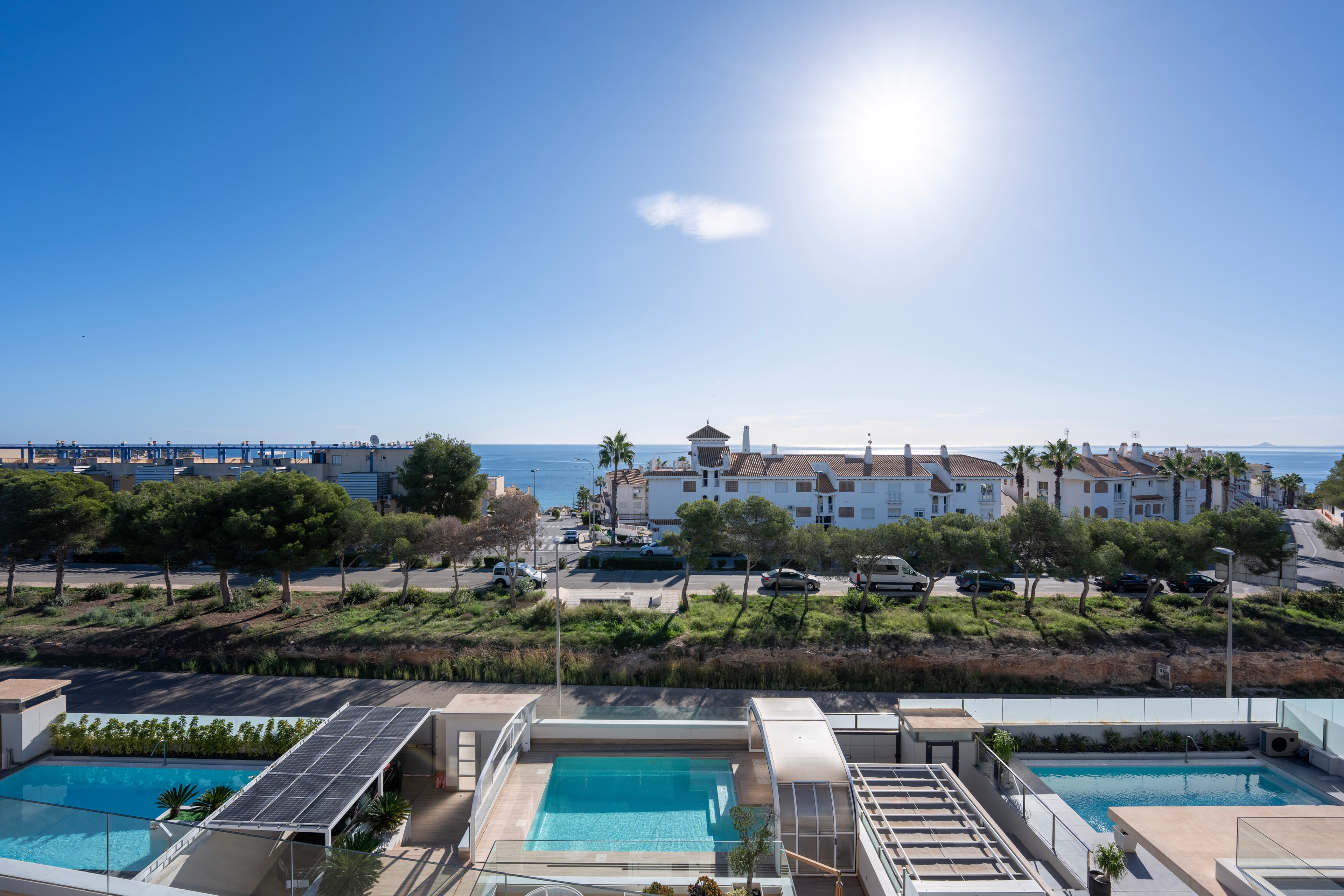 Villa - Chalet de 4 dormitorios en Orihuela Costa - 29