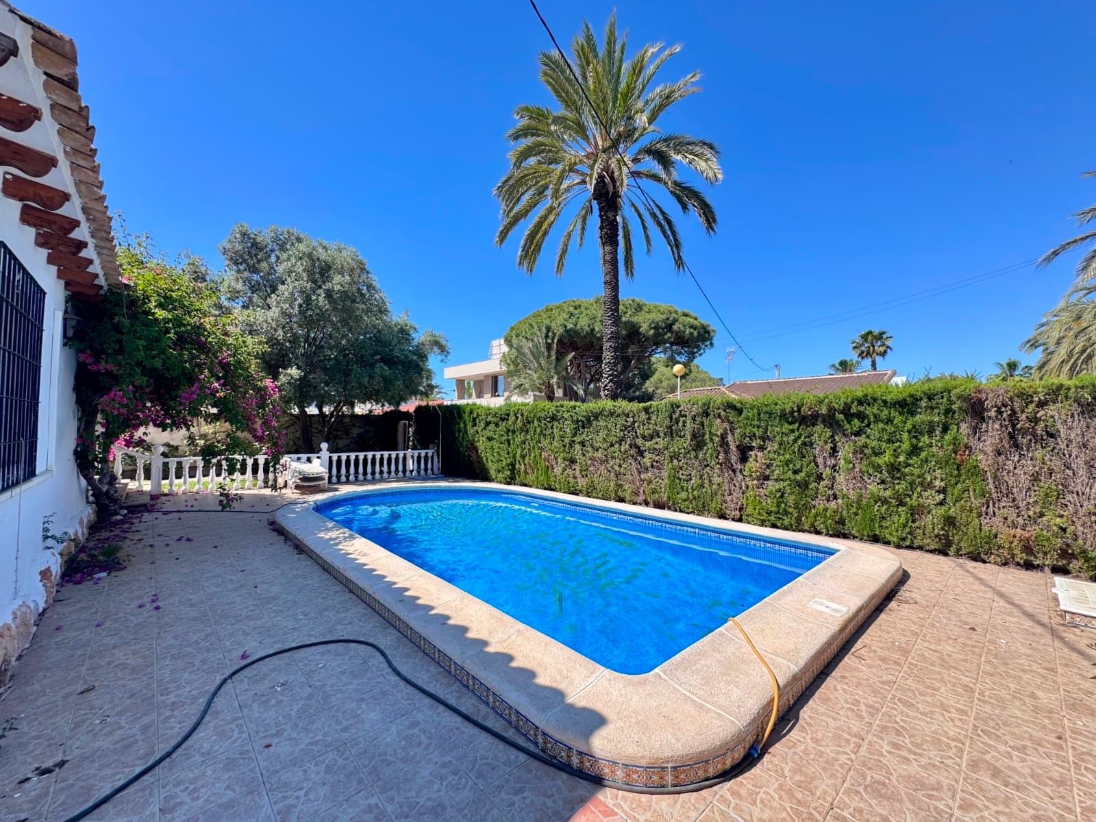 Villa - Chalet de 4 dormitorios en Orihuela Costa - 32