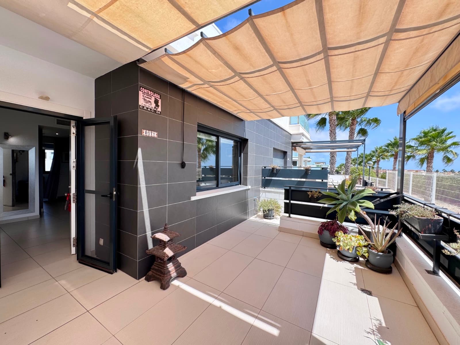 3 bed Townhouse in Cabo Roig - 48