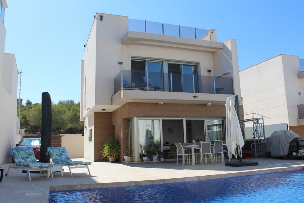 Villa - Chalet de 3 dormitorios en San Miguel de Salinas - 29