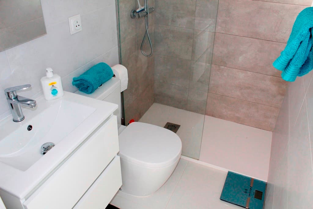 Villa - Chalet de 3 dormitorios en San Miguel de Salinas - 17