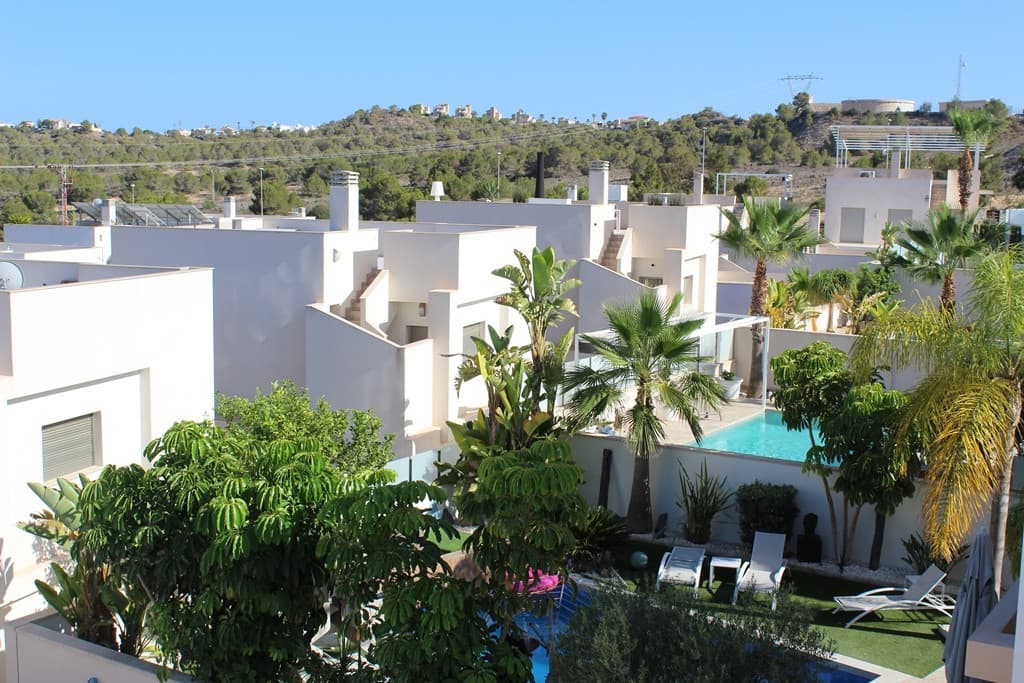 Villa - Chalet de 3 dormitorios en San Miguel de Salinas - 25