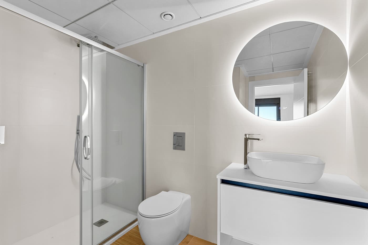 Apartamento Planta Media de 2 dormitorios en Villamartin - 24