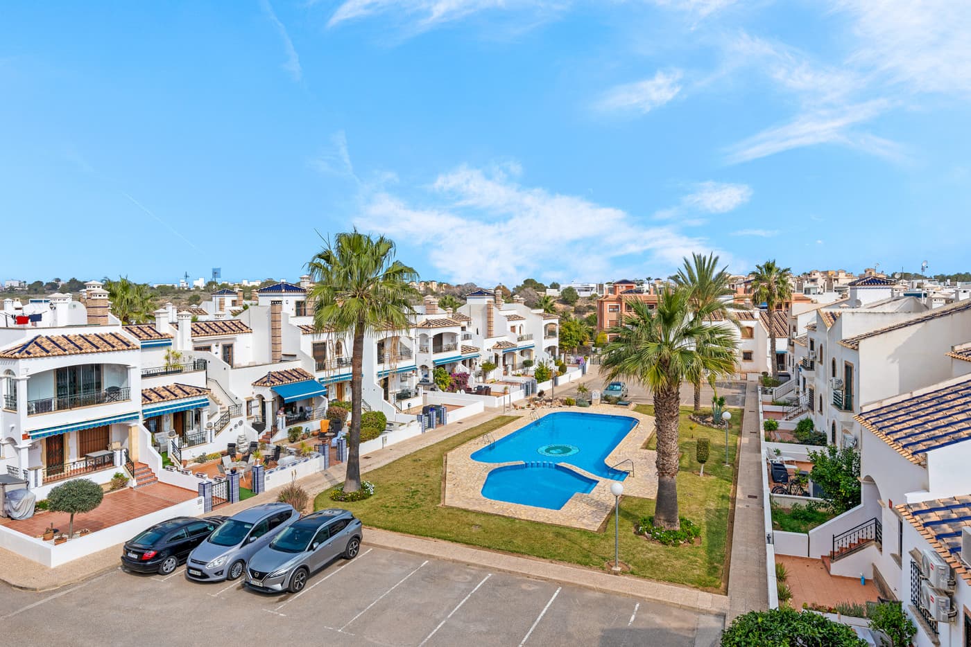 Apartamento Planta Media de 2 dormitorios en Villamartin - 29