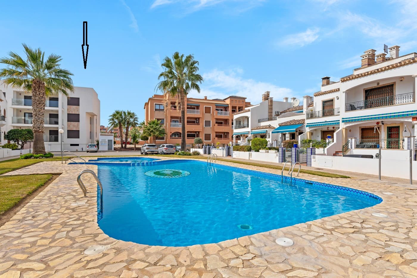 Apartamento Planta Media de 2 dormitorios en Villamartin - 2