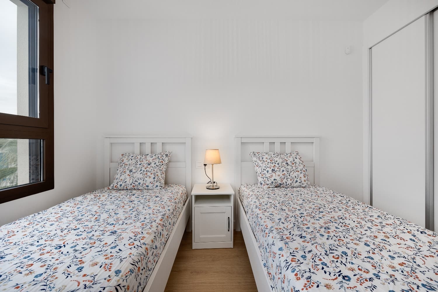 Apartamento Planta Media de 2 dormitorios en Villamartin - 22