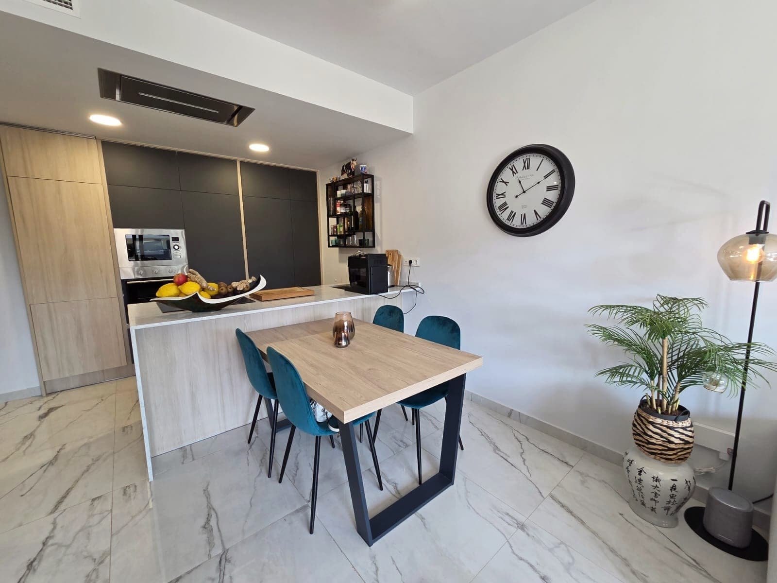 Tussenverdieping Appartement met 2 slaapkamers in Orihuela Costa - 8