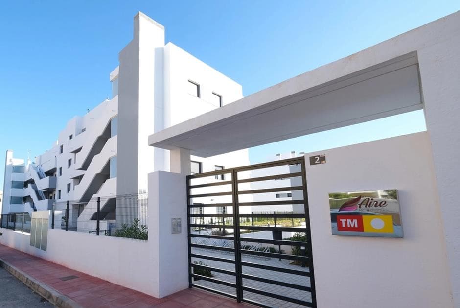 Tussenverdieping Appartement met 2 slaapkamers in Villamartin - 17