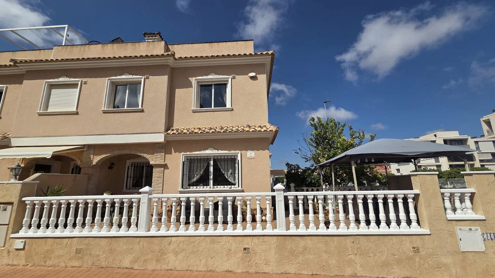 Villa - Chalet de 3 dormitorios en Orihuela Costa - 33