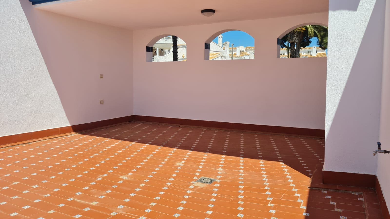 Bungalow met 2 slaapkamers in Villamartin - 16
