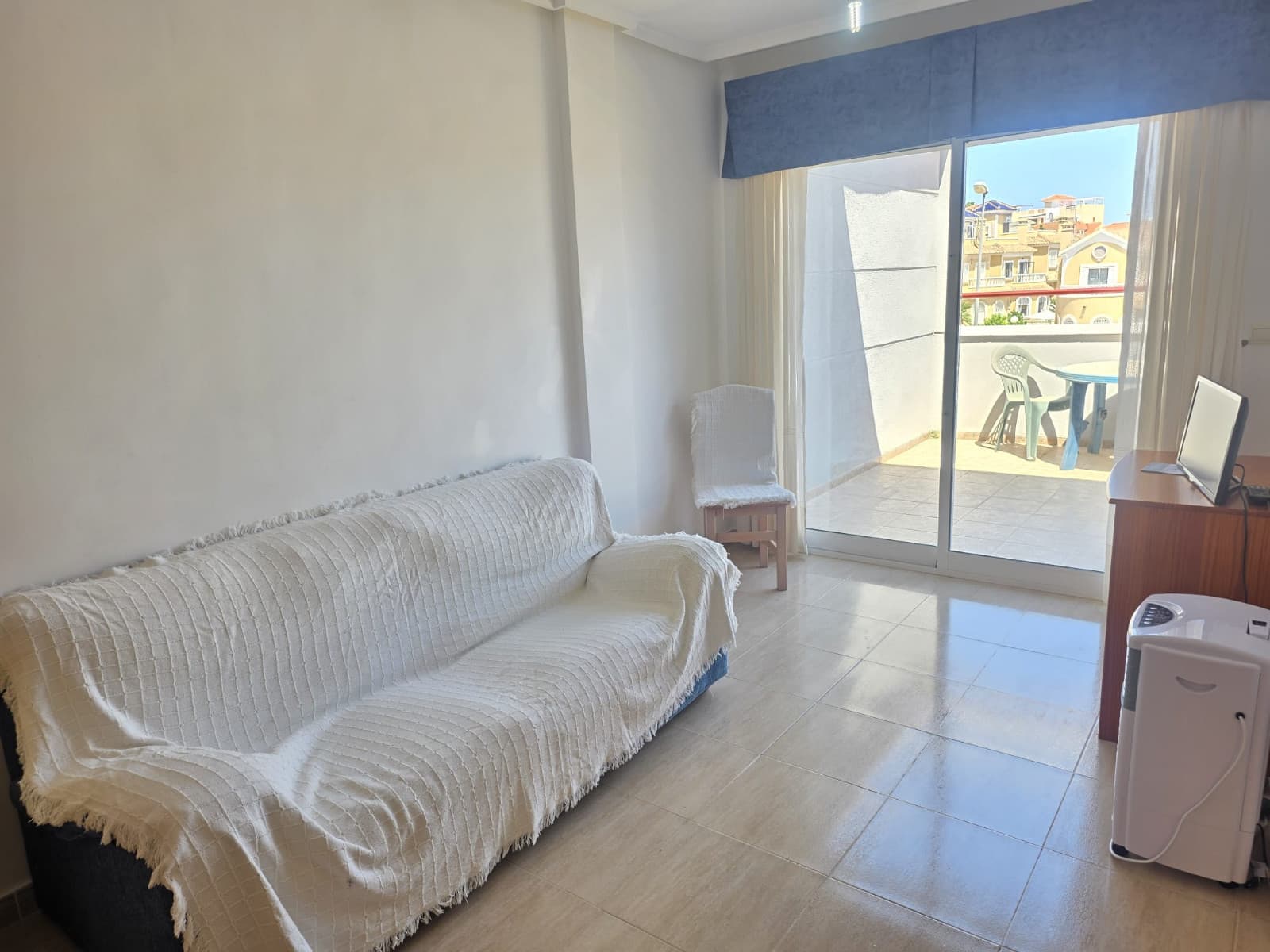 Tussenverdieping Appartement met 2 slaapkamers in Villamartin - 4