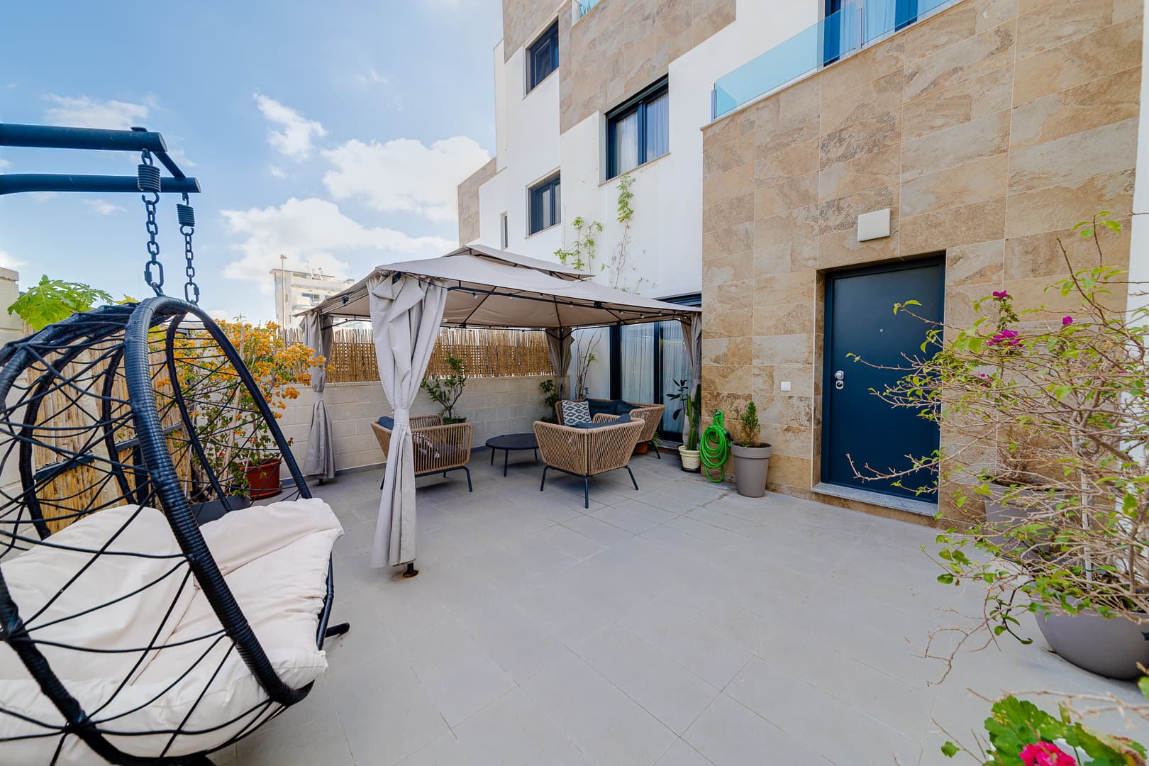 Villa - Chalet de 3 dormitorios en Villamartin - 3
