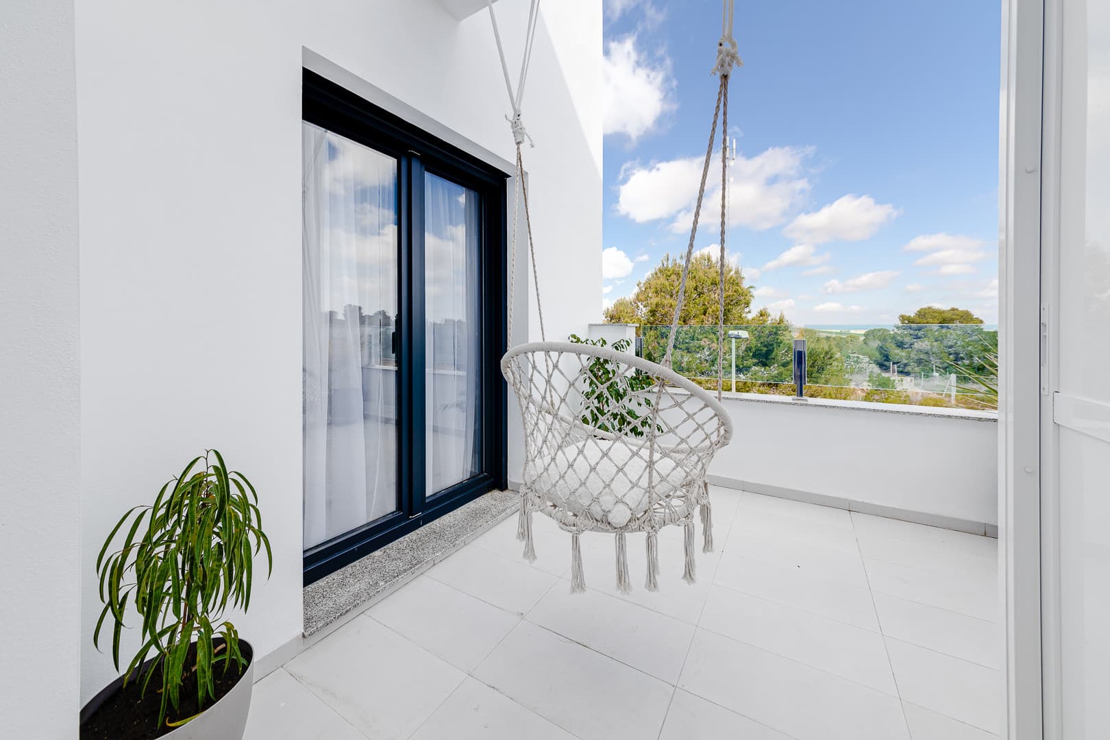 Villa - Chalet de 3 dormitorios en Villamartin - 37