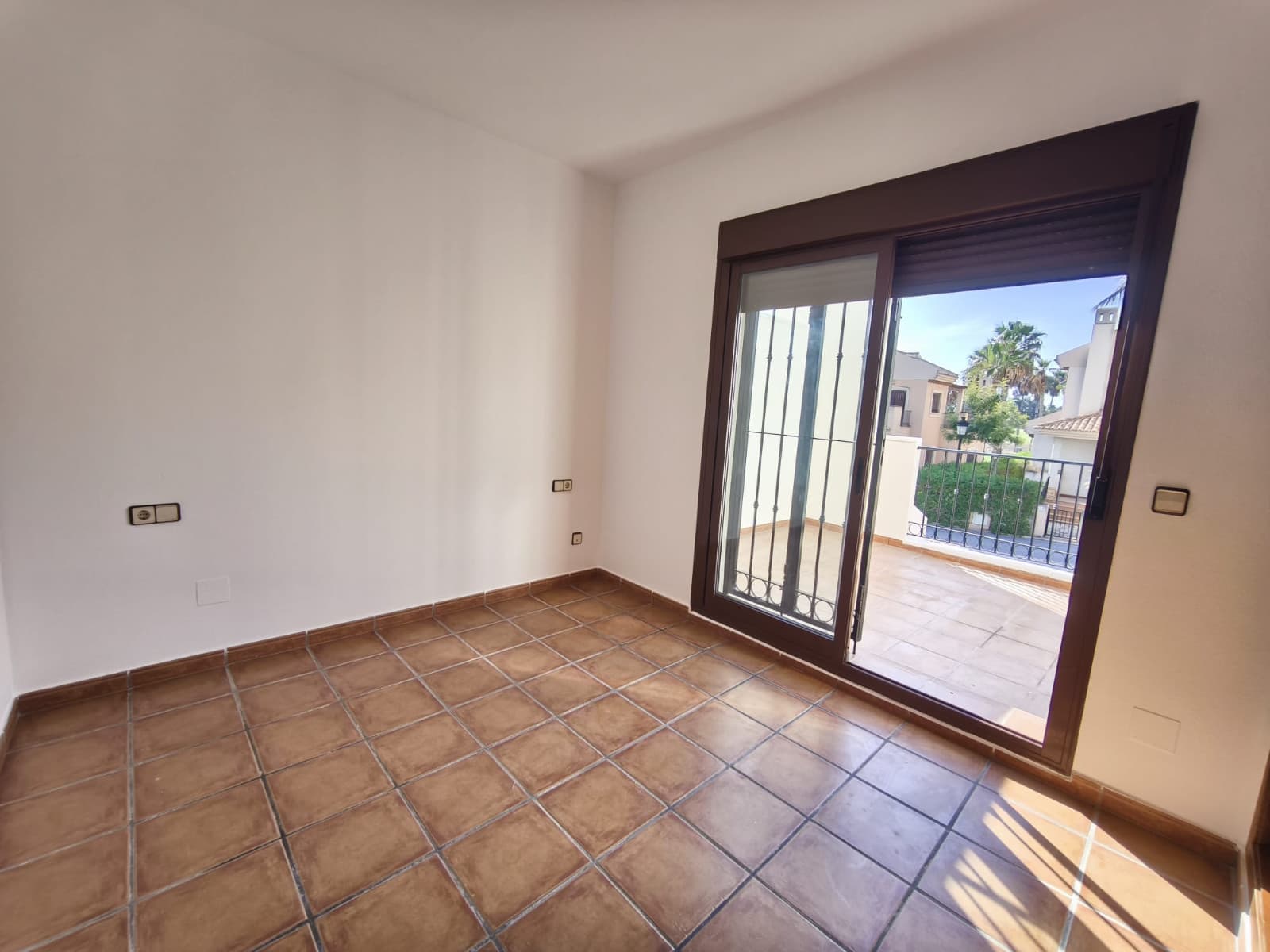Geschakelde Woning met 3 slaapkamers in La Finca Golf - 11