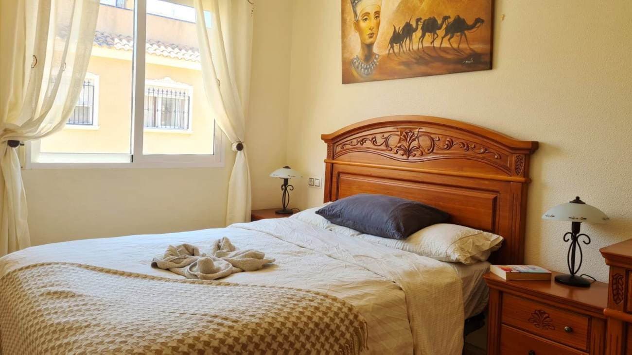 3 bed Detached Villa in Villamartin - 16