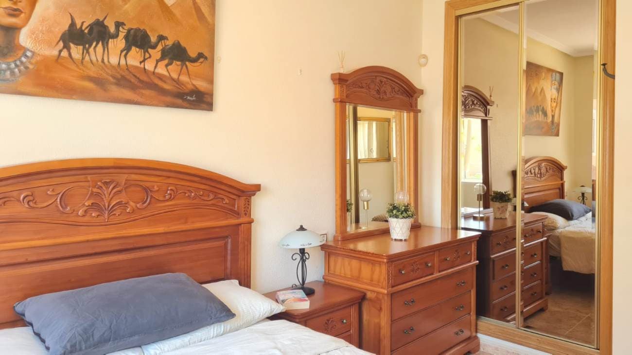 3 bed Detached Villa in Villamartin - 17