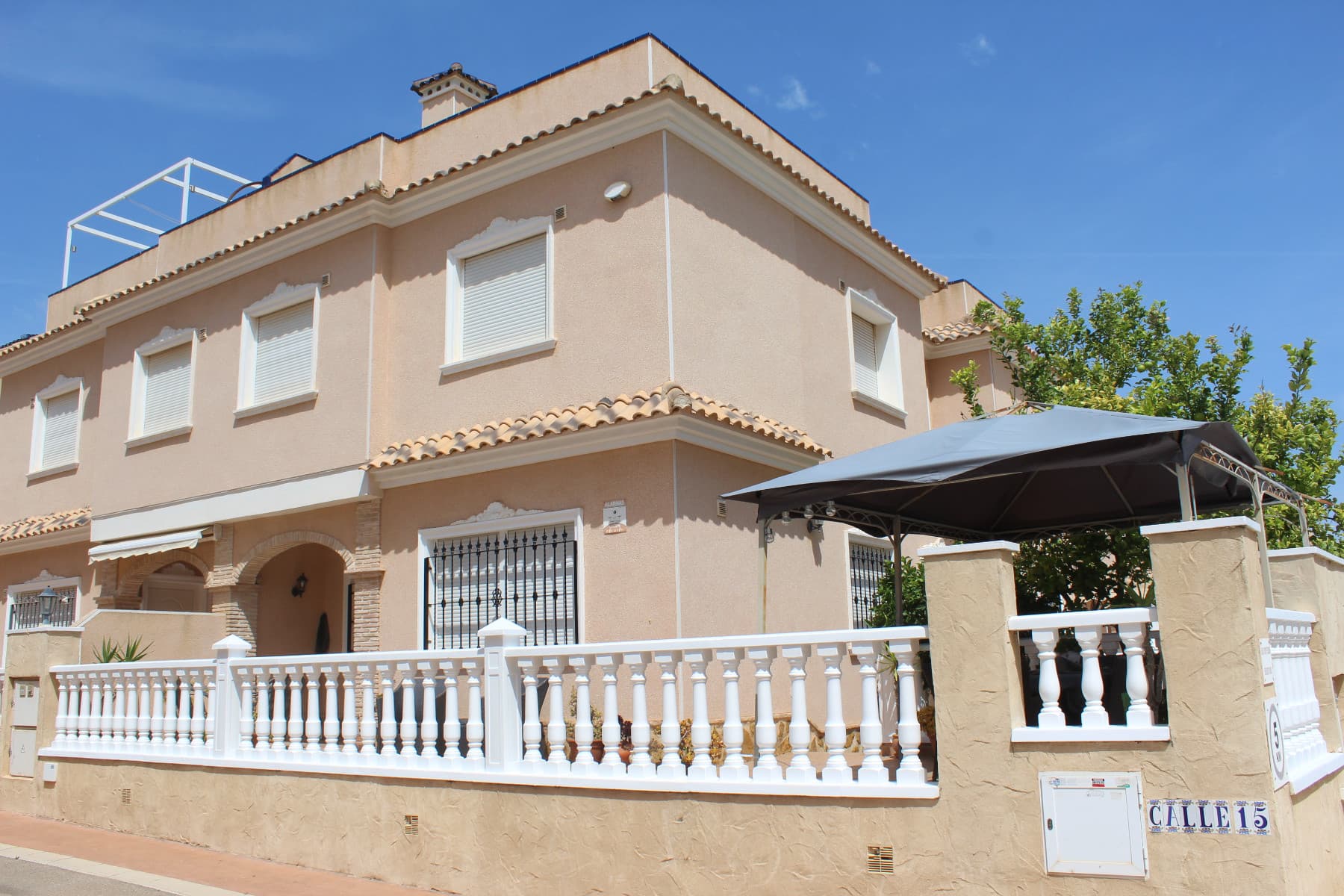 3 bed Detached Villa in Villamartin - 30