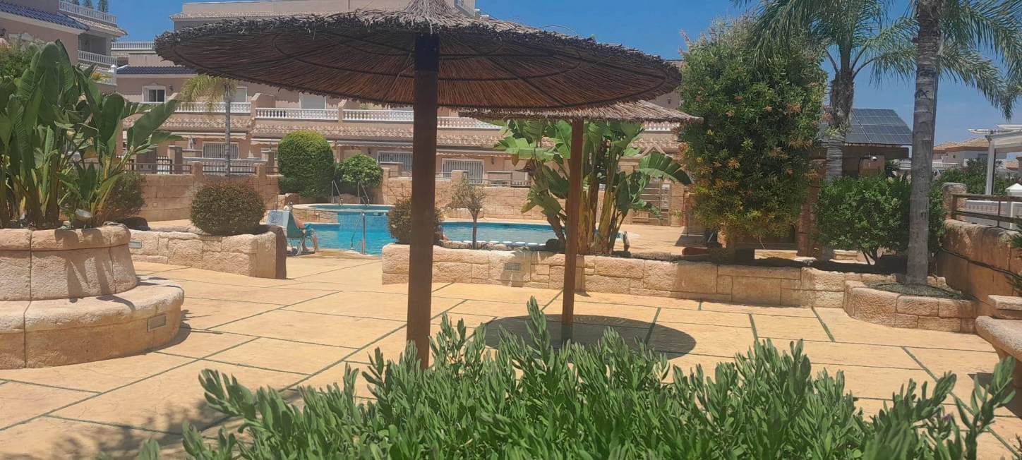 3 bed Detached Villa in Villamartin - 28