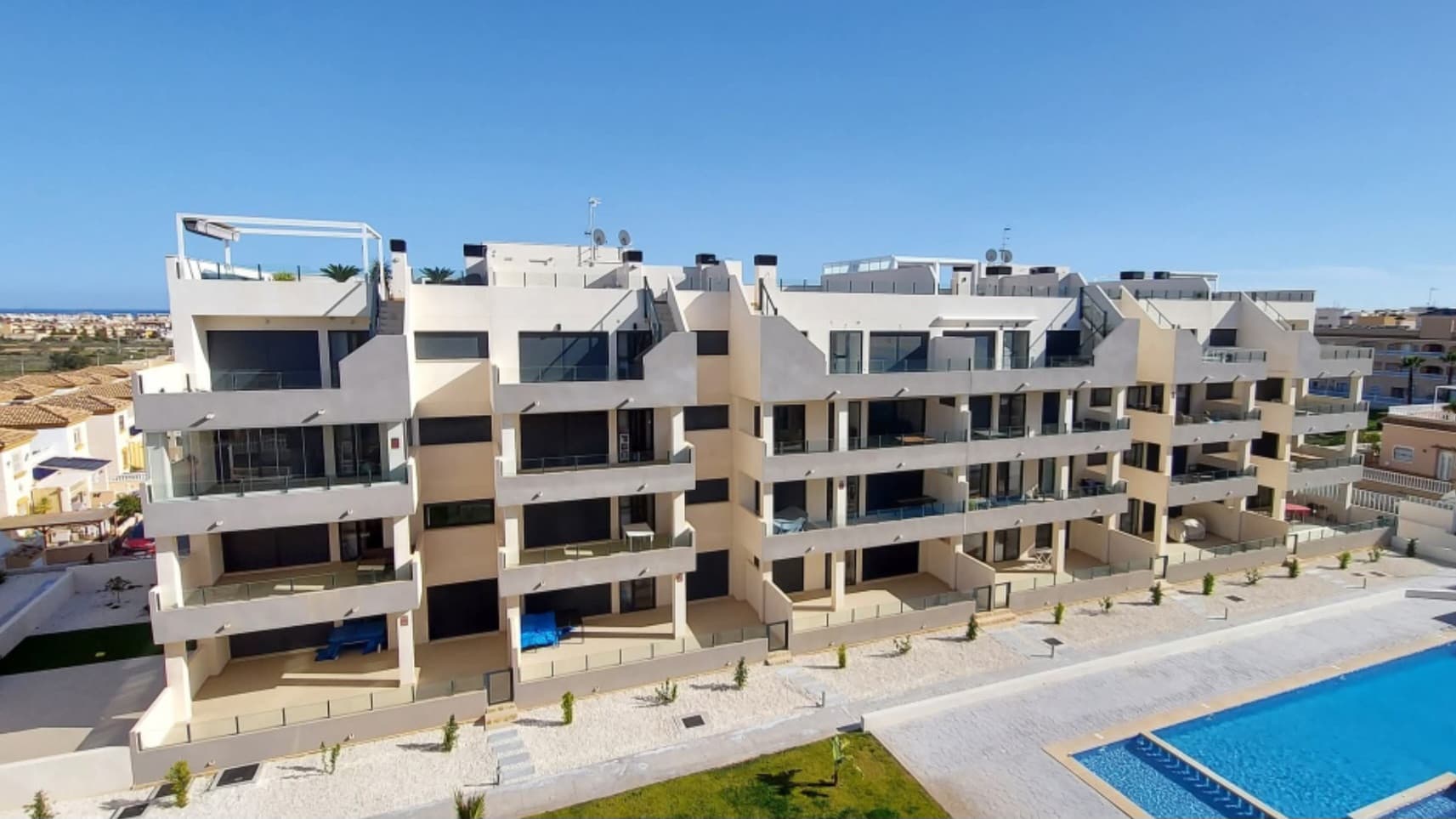 Tussenverdieping Appartement met 2 slaapkamers in Villamartin - 1