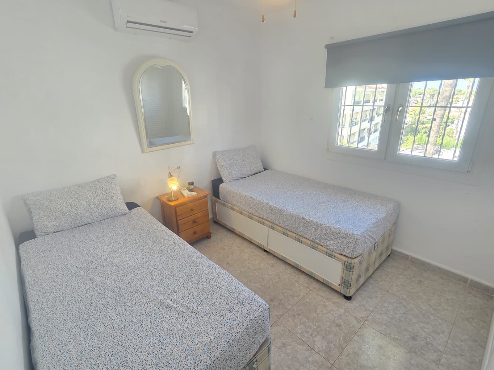 2 bed Middle Floor Apartment in Villamartin - 16