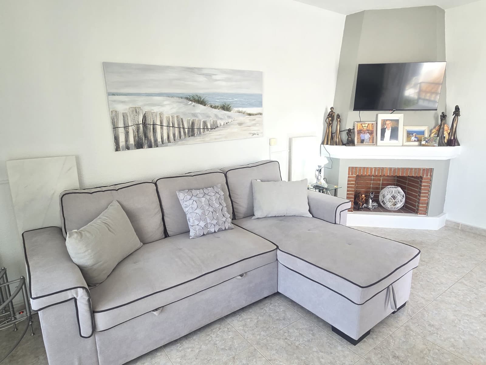 2 bed Middle Floor Apartment in Villamartin - 8