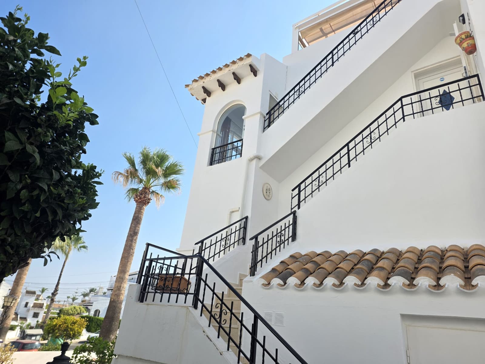 2 bed Middle Floor Apartment in Villamartin - 4