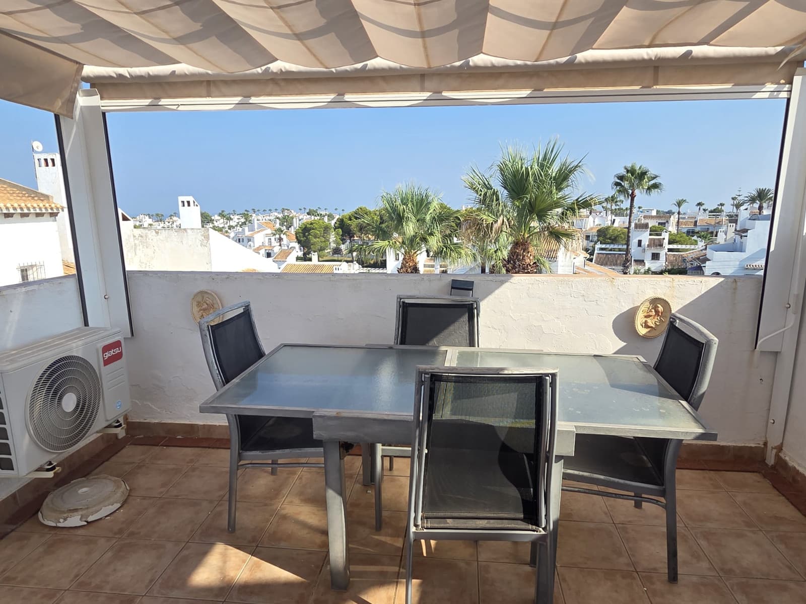 2 bed Middle Floor Apartment in Villamartin - 24