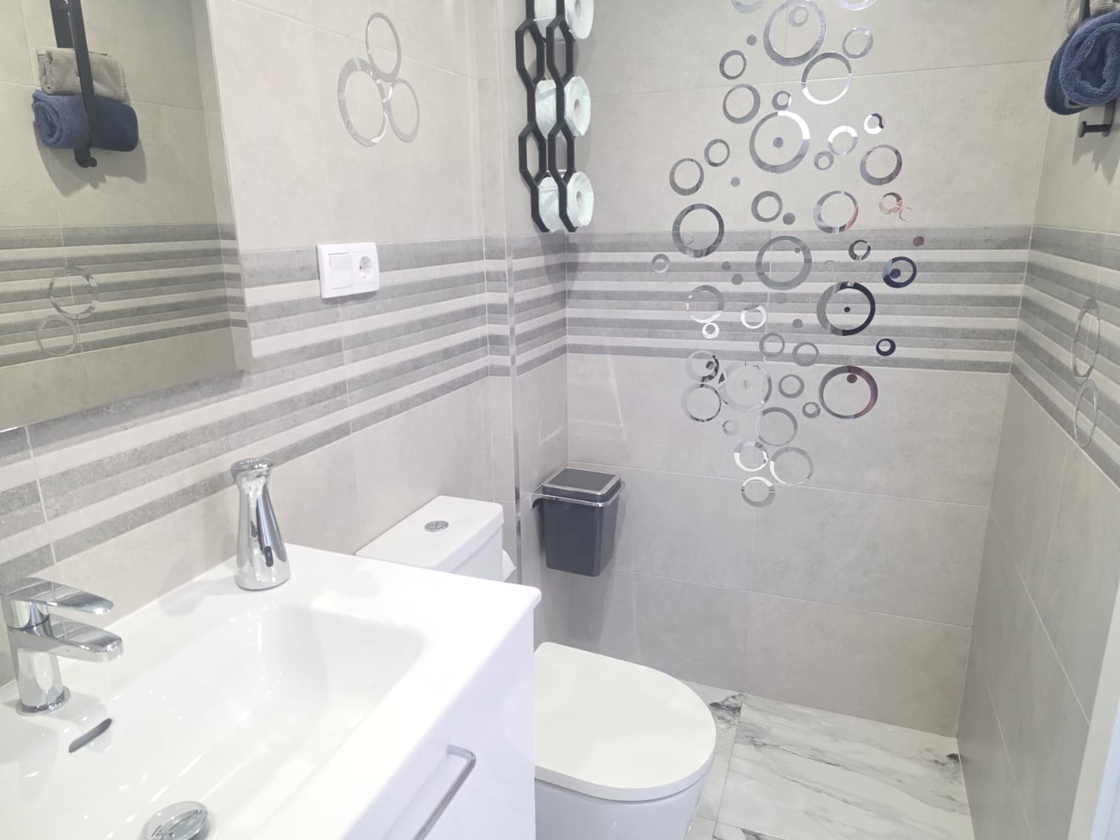Apartamento Planta Media de 2 dormitorios en Villamartin - 16