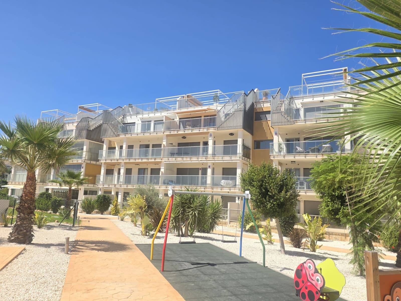 Apartamento Planta Media de 2 dormitorios en Villamartin - 26