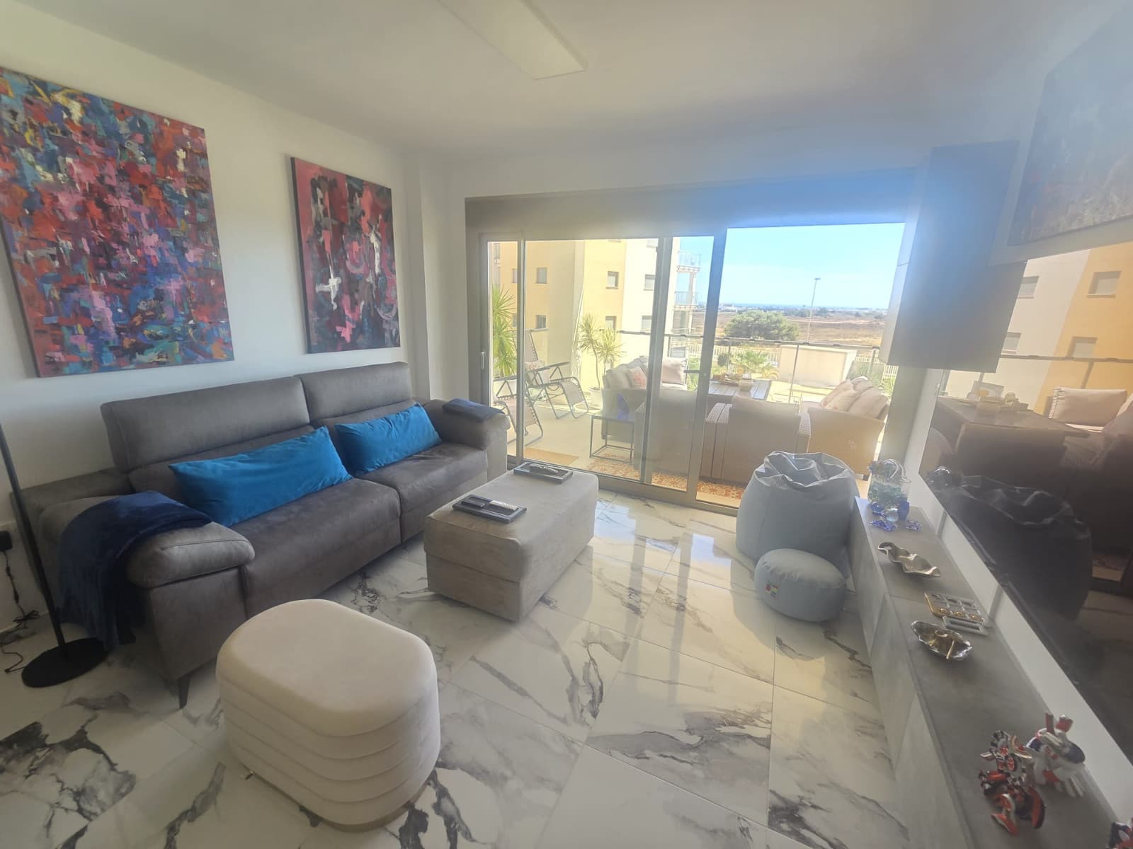 Apartamento Planta Media de 2 dormitorios en Villamartin - 8